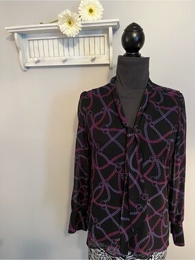 LAURA Tie-Neck Blouse with Purple & Magenta Chain Print EUC